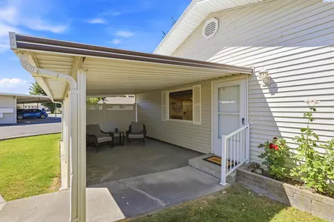 4203 W Kennewick Ave # 6, Kennewick, WA 99336