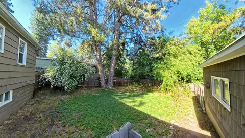 Exterior - 1020 NW Charlotte St, Pullman, WA 99163 photo 1 of 1