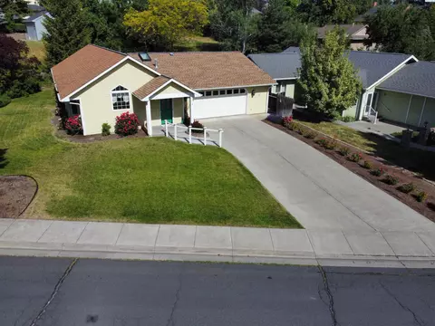 1135 SE Sandalwood, Pullman, WA 99163