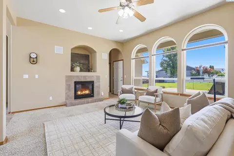 3608 Mesquite Dr, Pasco, WA 99301 photo 5