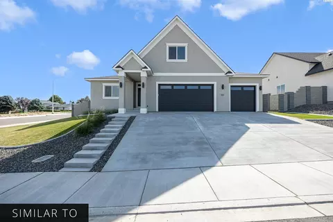 8016 W 12th Ave, Kennewick, WA 99336