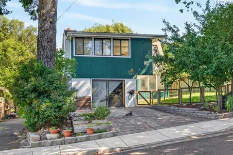 120 SE Derby St, Pullman, WA 99163 photo 2
