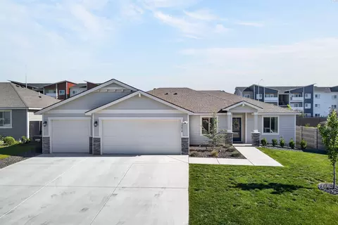 10614 Chinook Dr, Pasco, WA 99301