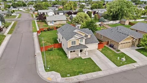 View/Area - 4515 Phoenix Ln, Pasco, WA 99301 photo 1 of 4