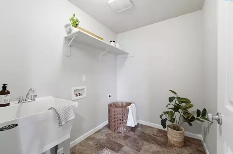 Other - 4515 Phoenix Ln, Pasco, WA 99301 photo 2 of 6