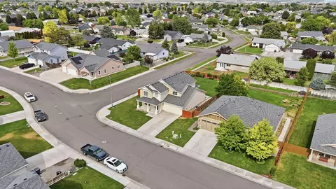 View/Area - 4515 Phoenix Ln, Pasco, WA 99301 photo 2 of 4