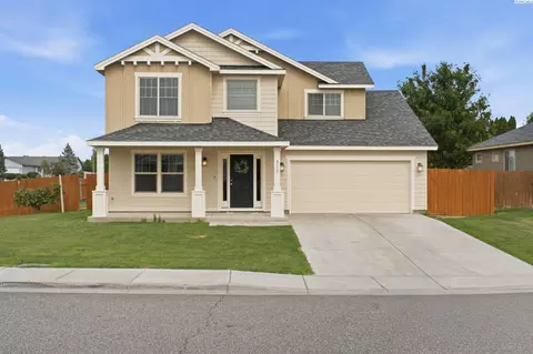 4515 Phoenix Ln, Pasco, WA 99301