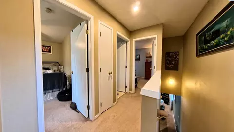 Entry Way - 287 NW Clay Ct, Pullman, WA 99163 photo 8 of 9