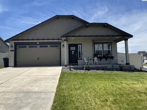 315 San Fernando Way, Prosser, WA 99350
