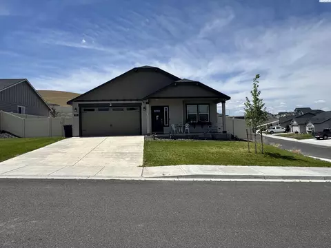 315 San Fernando Way, Prosser, WA 99350
