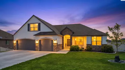 1628 Heidi Pl, Richland, WA 99352