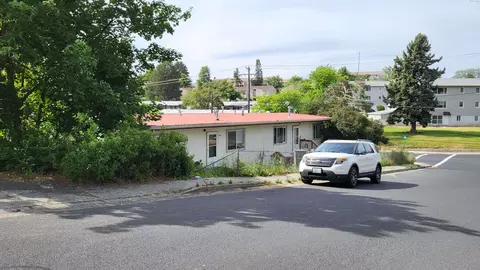 1335-37 NE Hillside Dr, Pullman, WA 99163
