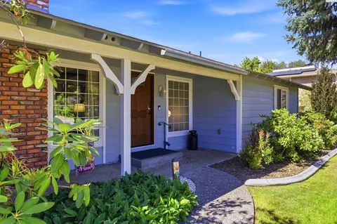 141 Spengler St, Richland, WA 99354