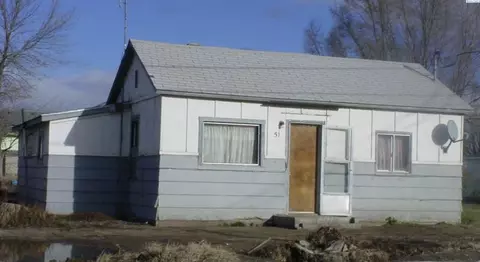 51 B St, Outlook, WA 98938