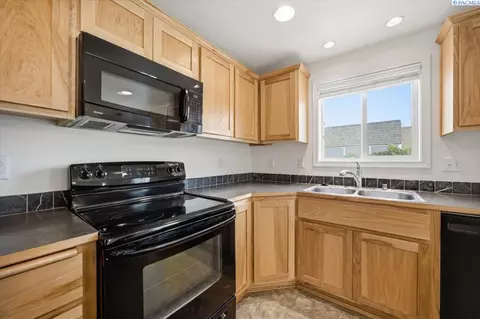 5404 Coolidge Ct, Pasco, WA 99301 photo 14
