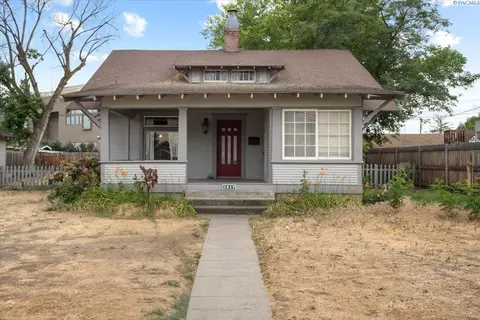 1017 W Kennewick Ave, Kennewick, WA 99337