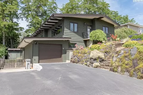 Exterior - 135 SW Elm St, Pullman, WA 99163 photo 12 of 12