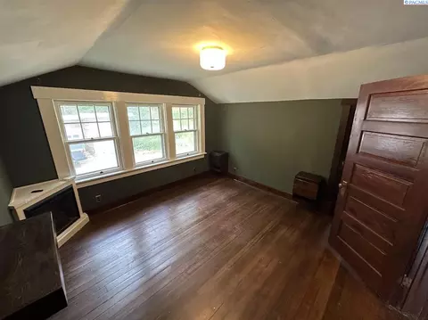 Bedroom - 419 E Upper A St, Colfax, WA 99111 photo 3 of 4