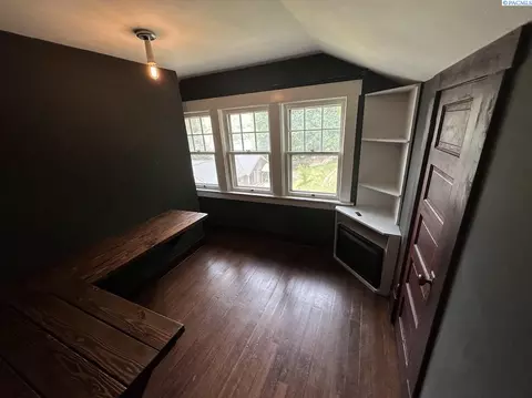 Bedroom - 419 E Upper A St, Colfax, WA 99111 photo 1 of 4