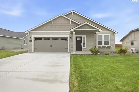 6206 Tyre Dr, Pasco, WA 99301