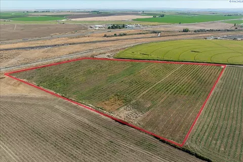 Nka, Pasco, WA 99301 photo 3