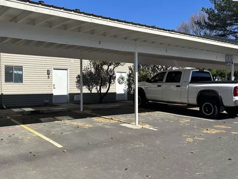 Exterior - 2005 NE Terre View Dr #A-5, Pullman, WA 99163 photo 2 of 8
