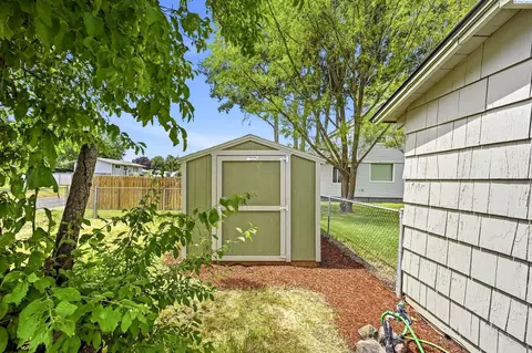 Exterior - 1808 N Cedar St, Colfax, WA 99111 photo 7 of 11