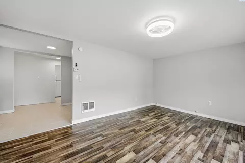 Living - 1808 N Cedar St, Colfax, WA 99111 photo 4 of 4