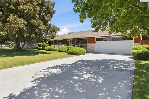 1628 Butternut Ave, Richland, WA 99354