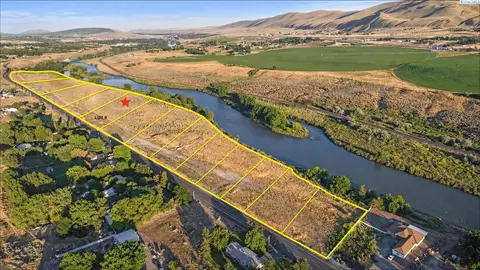 16457 W Old Inland Empire Hwy #LOT 9, Benton City, WA 99320