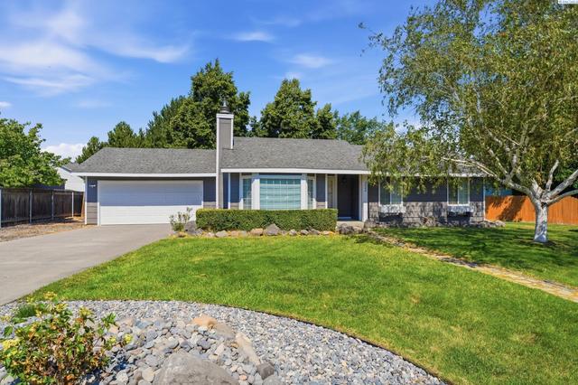 3004 S Yelm St, Kennewick, WA 99337