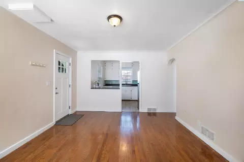 Living - 1320 NE Mcgee, Pullman, WA 99163 photo 1 of 2