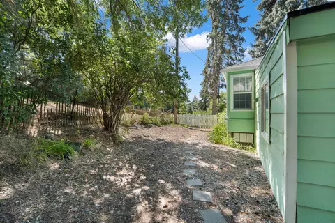 Exterior - 1320 NE Mcgee, Pullman, WA 99163 photo 6 of 6