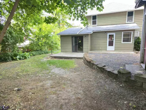 Exterior - 425 NE Howard St, Pullman, WA 99163 photo 4 of 8