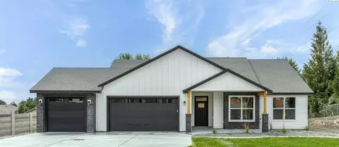 375 Rachel Rd, Kennewick, WA 99338