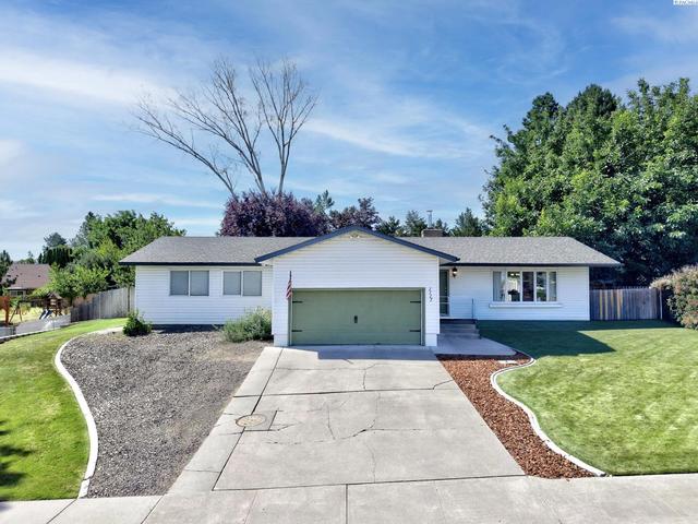 1117 W 19th Ave, Kennewick, WA 99337