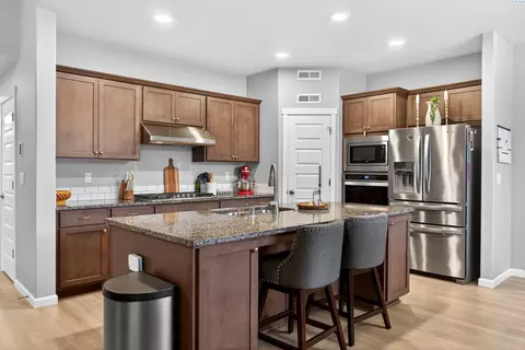 Kitchen - 306 Ruby Ave, Grandview, WA 98930 photo 3 of 3
