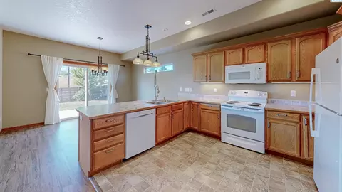 1360 SW Lost Trail Dr, Pullman, WA 99163 photo 8