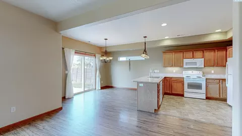 1360 SW Lost Trail Dr, Pullman, WA 99163 photo 5
