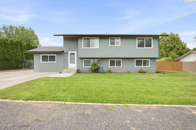 3326 W 23rd Ave, Kennewick, WA 99337