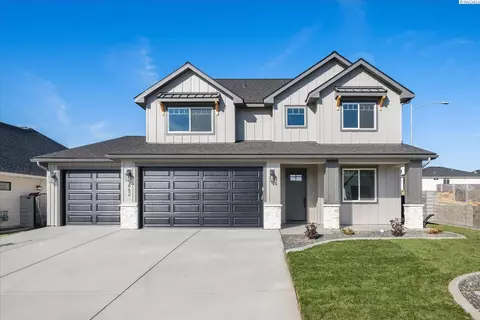 662 Cortona Way, Richland, WA 99352