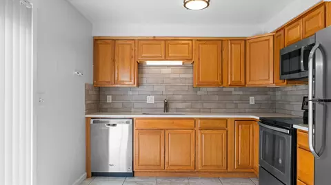 2313 W Sylvester St #C-8, Pasco, WA 99301