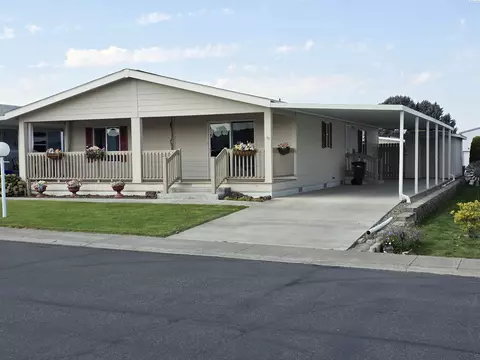 312 S Columbia Center Blvd #93, Kennewick, WA 99336
