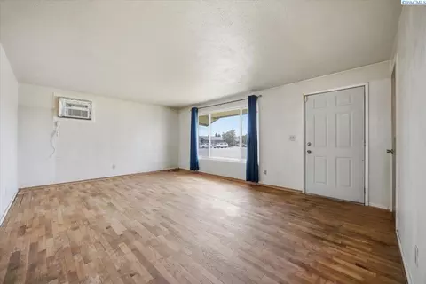 1503 W Howard, Pasco, WA 99301 photo 10