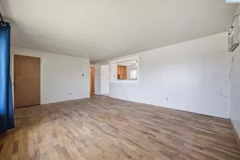 1503 W Howard, Pasco, WA 99301 photo 8