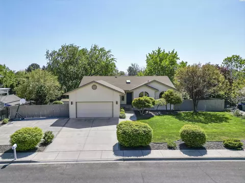 401 Shaw St, Richland, WA 99354