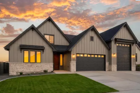 2385 Waterhill Ave, Richland, WA 99352