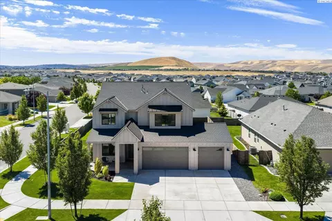 4727 Smitty Dr, Richland, WA 99352