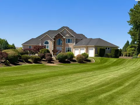 22010 S Verbena St, Kennewick, WA 99337