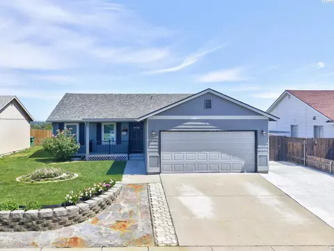 8560 W Canyon Ave, Kennewick, WA 99336